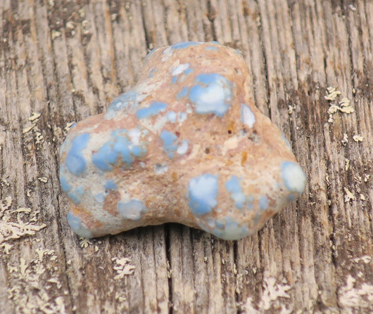 Turkoosi 10,1g rumpuhiottu Hi115