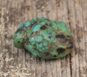 Turkoosi rumpuhiottu 4,3g Hi115 