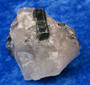 Smaragdikide emerald 20mm kvartsissa, flogopiitti  59g Hi112b
