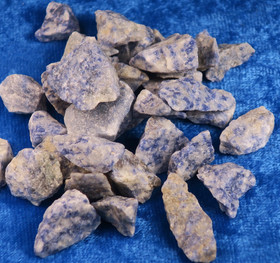 Sinikvartsi raaka Brasilia. Valitse koko ja hinta