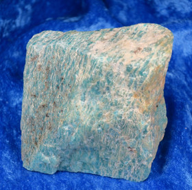 Amatsoniitti raaka 250g 60x57x40mm Hi98a