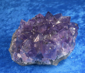 Ametisti kidesykerö 157g 65x60x40mm uru20 Extra-laatu Uruguay