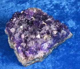 Ametisti kidesykerö 109g 63x60x27mm  Extra-laatu Uruguay uru16