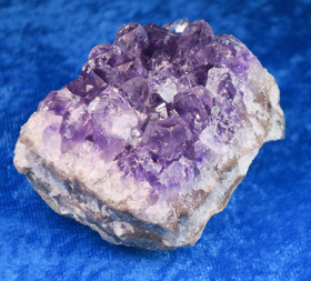 Ametisti kidesykerö 156g 55x45x35mm Extra-laatu Uruguay uru14