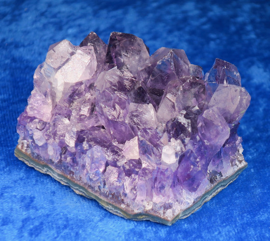 Ametisti kidesykerö 137g 55x43x35mm Extra-laatu Uruguay uru13