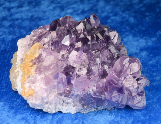 Ametisti kidesykerö 146g 75x63x30mm Extra-laatu Uruguay uru12