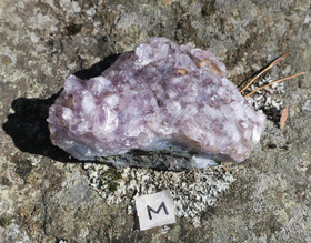 Ametisti kidesykerö 430g 120x80x40mm Brasilia M