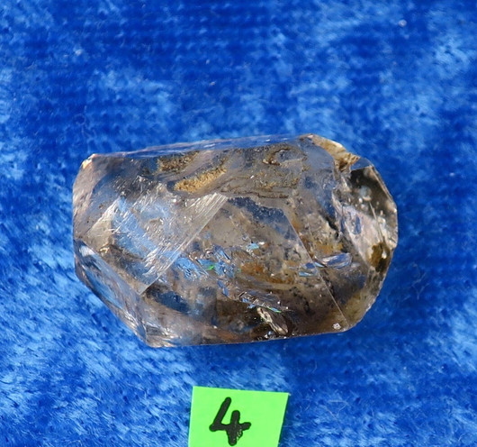 Savukvartsi kaksikärkinen kide Namibia 20g nro4