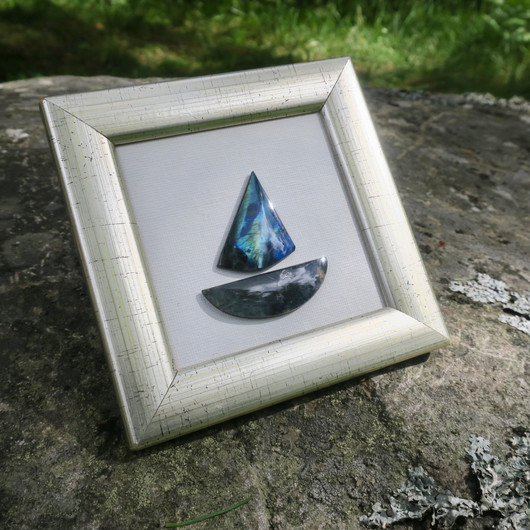 Taulu spektroliitti purjelaiva 15x15cm Ylämaa Suomi nroC