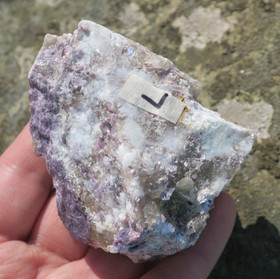  Amatsoniitti lepidoliitti anortiitti muskoviitti 317g  Suomi Hi68L