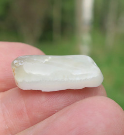 Opaali valkoinen rumpuhiottu 4,4g