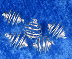 Spiraaliriipus, sisälle voi laittaa onnenkiven, halk. 12mm, joustava