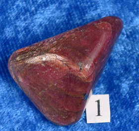 Rubiini rumpuhiottu 18g nro1