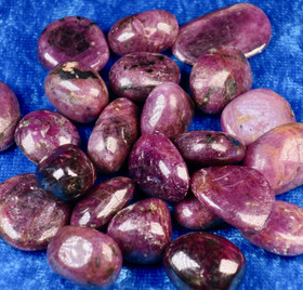 Rubiini AA-laatu rumpuhiottu 5-10g Intia