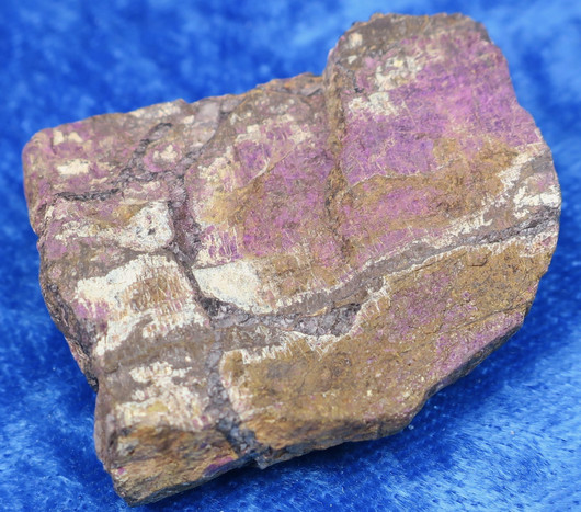  Purpuriitti raaka 23g  harvinainen nro390r Namibia