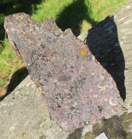 Granaatti siivu 220x120x6-9mm 520g Suomi GR13