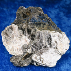 Muskoviitti kidesykerö 69g 65x55x25mm Norja-Iveland 78XA