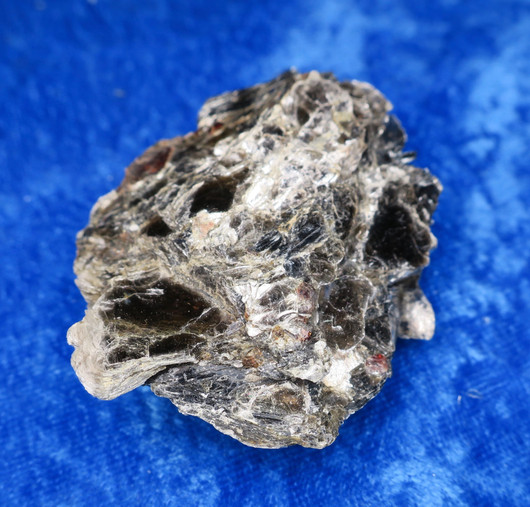 Muskoviitti kidesykerö 60g 65x45x20mm Norja-Iveland 78X3