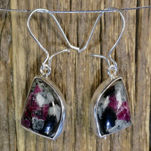 Korvakorut eudialyytti purje EUD9C