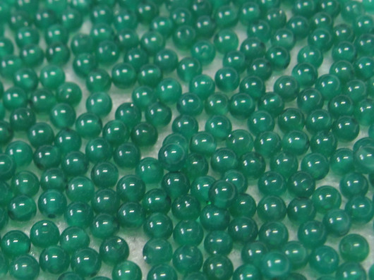 Akaatti kirkkaanvihreä 3mm irtohelmi