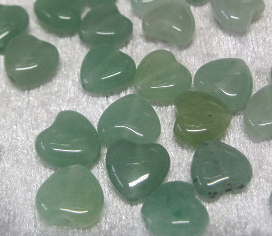 Aventuriini vihreä sydän 10mm irtohelmi