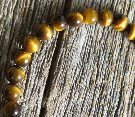 Tiikerinsilmä 4mm irtohelmi