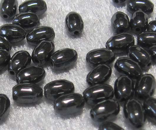 Hematiitti riisi 6x4mm irtohelmi