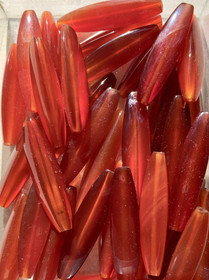 Karneoli oranssi 28x7mm pitkä kolmikulmainen palko irtohelmi 