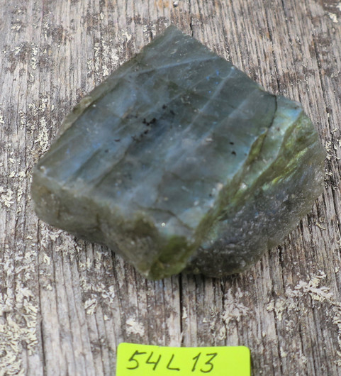 Labradoriitti 1 sivu hiottu 62g 45x35x25mm 54L13