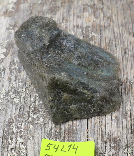 Labradoriitti 1 sivu hiottu 57g 45x40x23mm 54L14