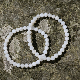 Rannekoru kuukivi 6mm 