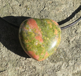 Riipus unakiitti 3x3cm porattu sydän