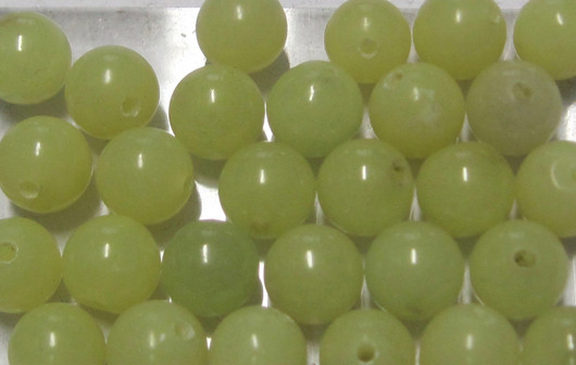 Serpentiini kellanvihreä 8mm irtohelmi