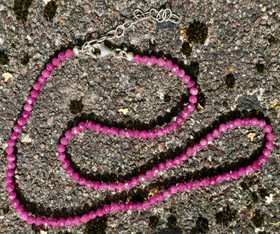 Helmet viistehiotut 3mm punaiset rubiinihelmet 40-45cm