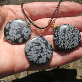 Riipus lumihiutaleobsidiaani 30mm kiekko RLU3