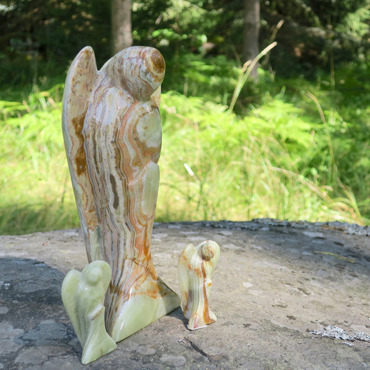  Kiviveistos onyksmarmori enkeli iso 25cm 2490g