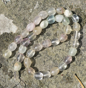 Fluoriitti 8x10mm rumpuhiottu irtohelmi 