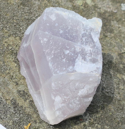 fluoriitti raaka lila 118g 60x35x30mm  Madagaskar