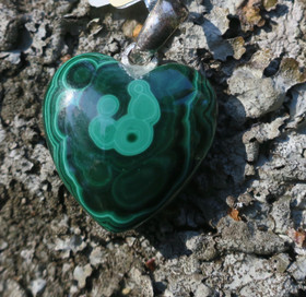 Riipus malakiittisydän 20mm, hopea 39s2