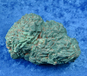 Malakiitti kidepintainen raaka 49g 45x30x26mm