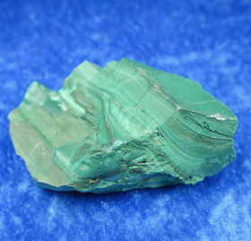 Malakiitti raaka 145g 70x52x29mm. Hi76a