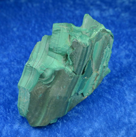 Malakiitti raaka 145g 70x52x29mm. Hi76a