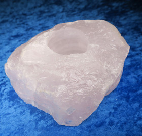 Tuikkualusta ruusukvartsi iso 1214g 110x120x50mm