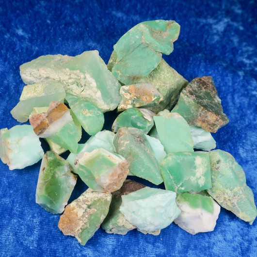 Krysopraasi raaka vihreä kalsedoni Hi113. Valitse koko 1-40g