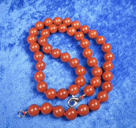 Kaulahelmet punainen jaspis, solmitut 8mm