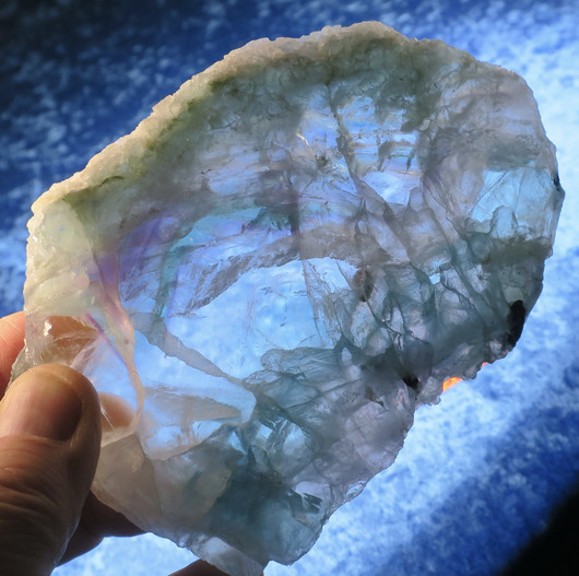 Fluoriitti siivu 361g 140x95x13mm 8s11