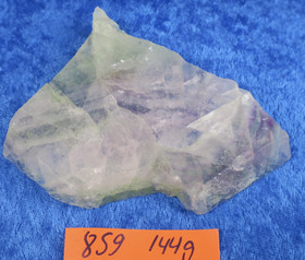 Fluoriitti siivu 135g 8s9