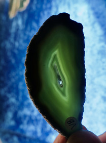 Akaattilevy vihreä 80x35mm siivu, reikä siimalle VB