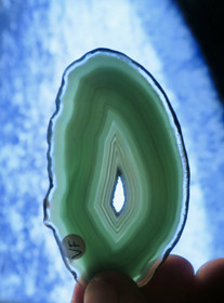 Akaattilevy vihreä 85x40mm siivu, reikä siimalle VF