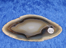 Akaattilevy natural  75x40x3mm siivu  N12